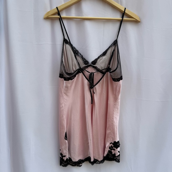 •SOLD• Vintage Y2K Victoria’s Secret Silk Mini Slip - Picture 8 of 9